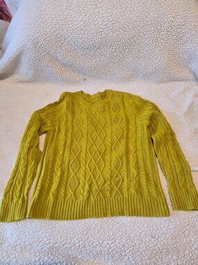 Chunky Chartreuse Cable-Knit Crewneck Pullover Sweater